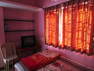 Pon Home Stay, Valparai 3